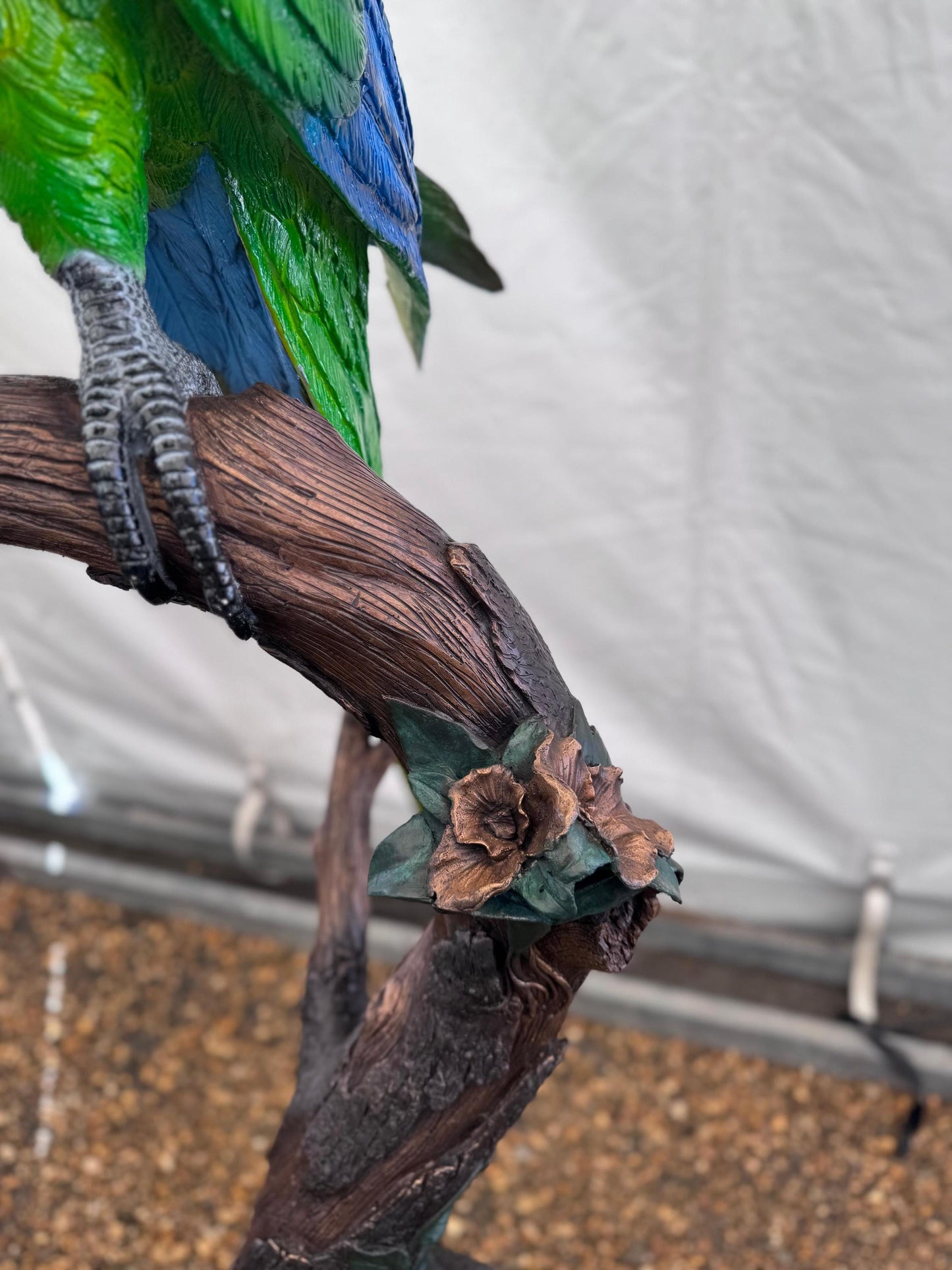 Green Macaw on Branch – Bronze Sculpture. 70x70x168cm - 15Kg