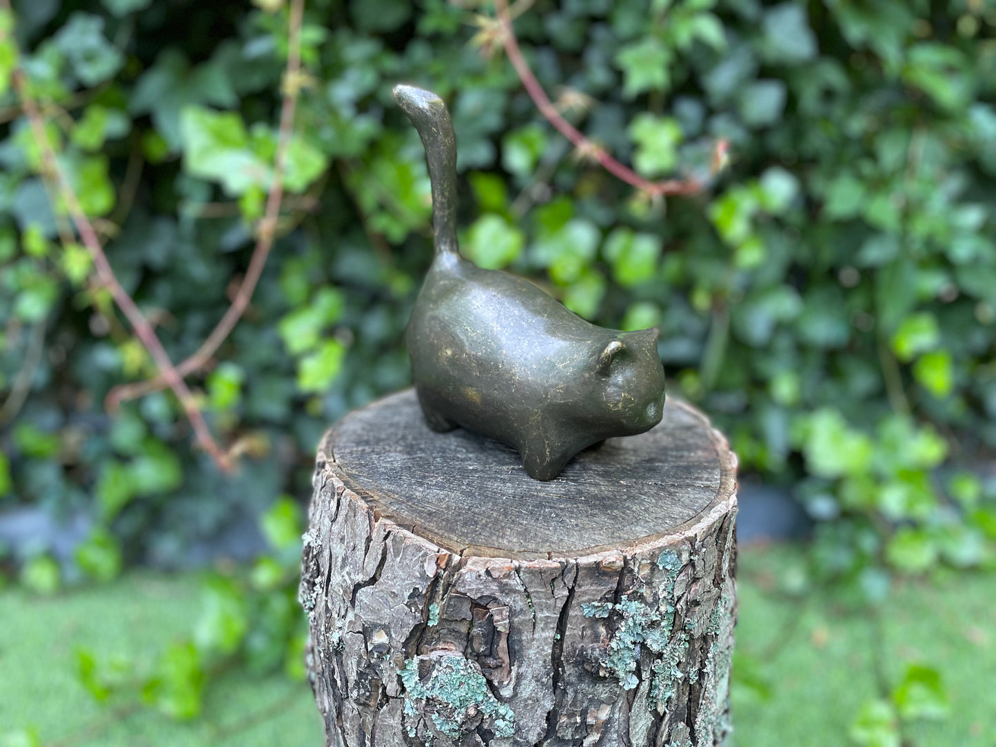 Playful Cat – Bronze Sculpture. 14x6x10cm