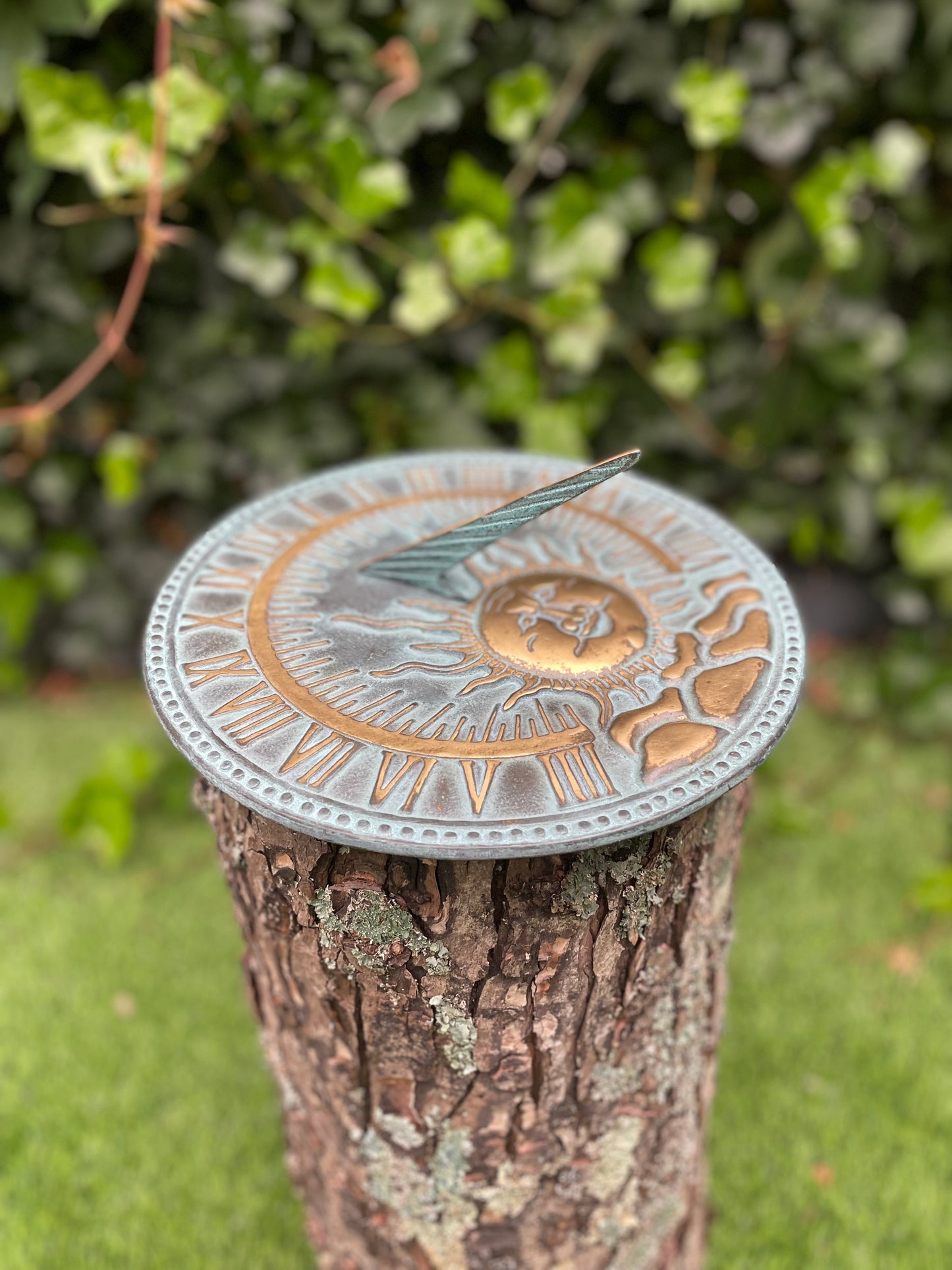 Sun Face Dial – Bronze Sculpture. 9x26x26cm - 1.5Kg