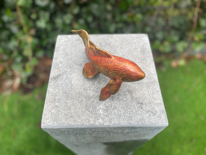 Peixe dourado de bronze ( Fonte ) 11x8x18cm