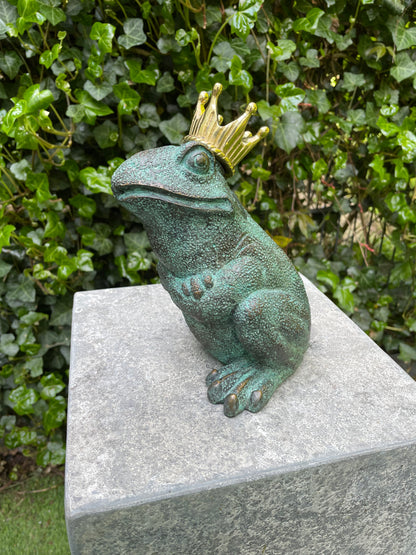 Sapo Rei de Bronze - Fonte - Estátua de jardim - Lagoa - Decoração de jardim