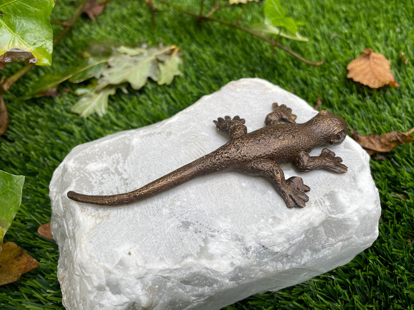 Resting Lizard – Bronze Sculpture. 17x10x6cm