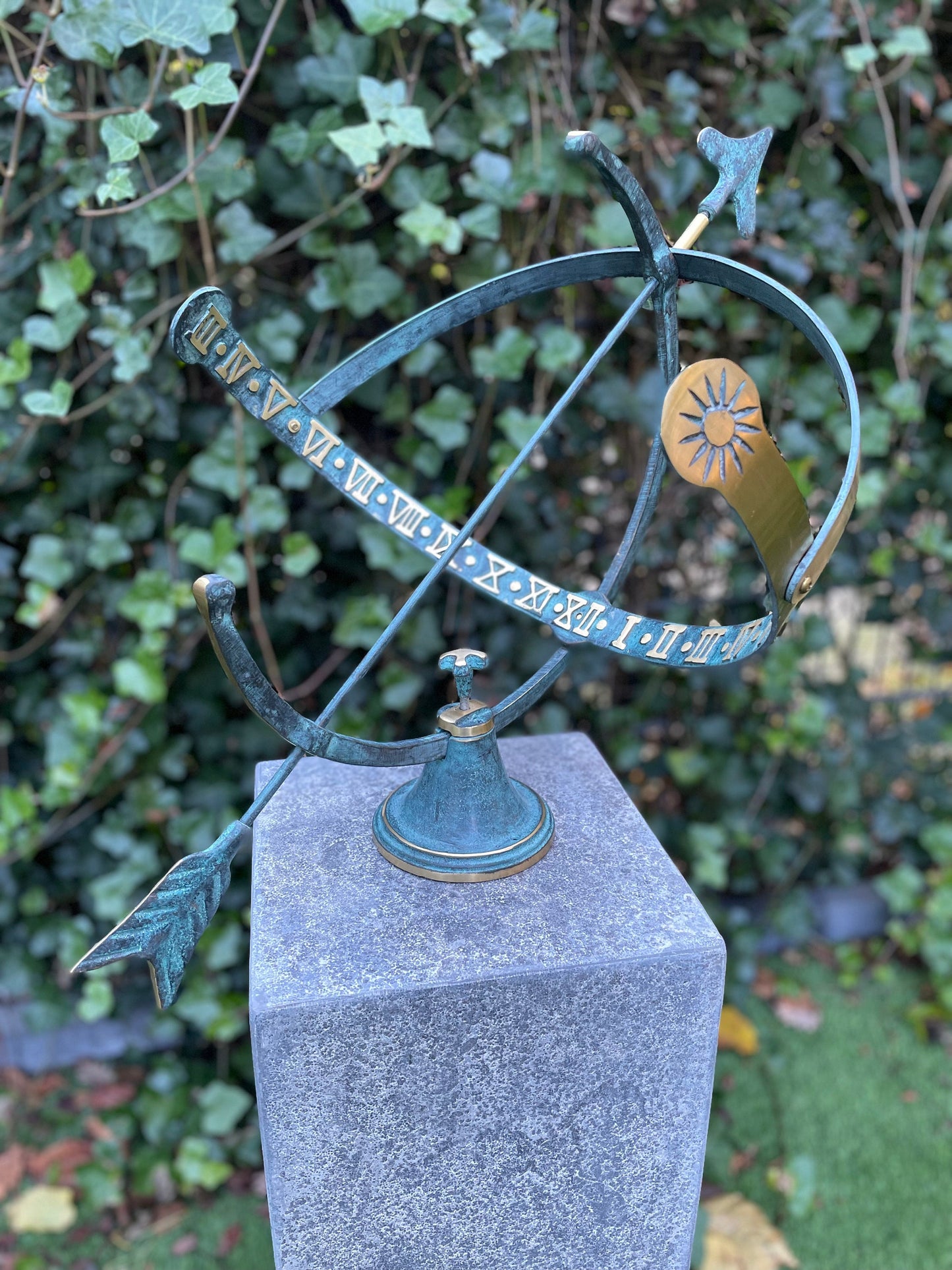 Arrow of Time – Bronze Sculpture. 30x45x35cm