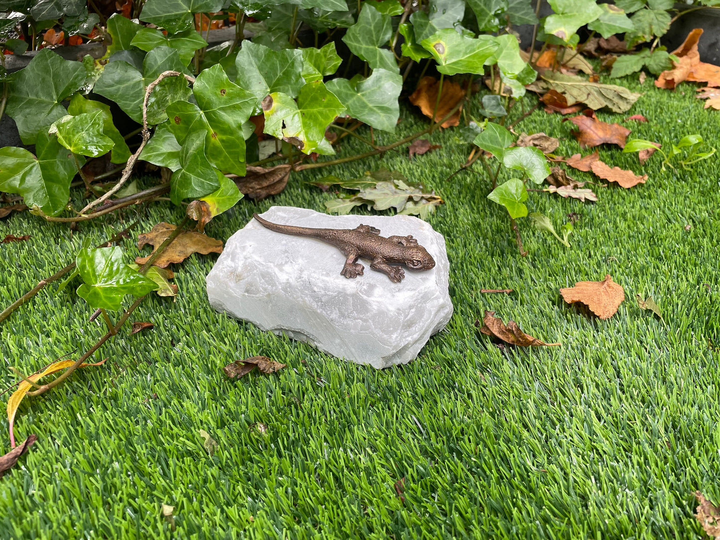 Resting Lizard – Bronze Sculpture. 17x10x6cm