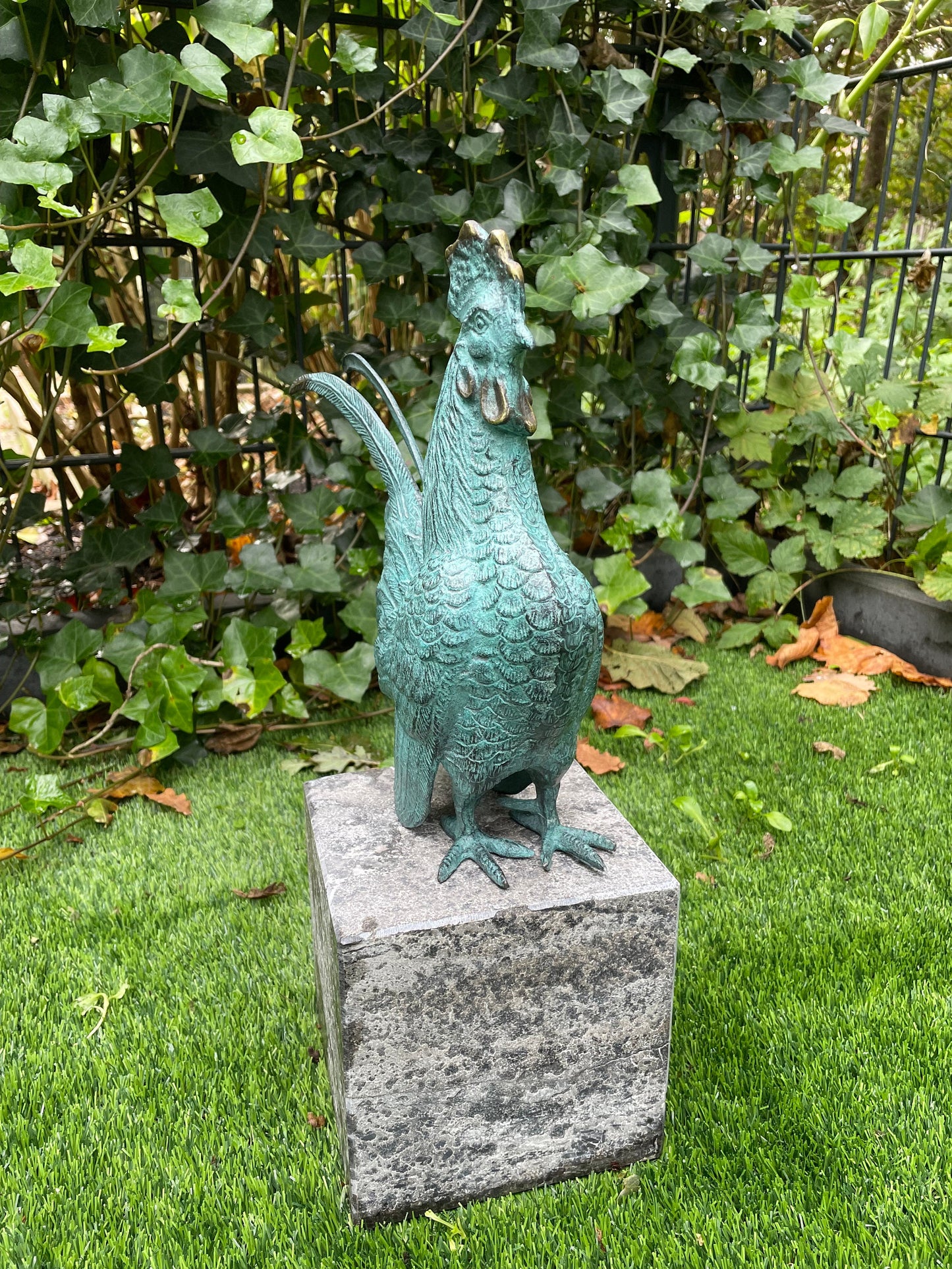 Proud Rooster – Bronze Sculpture. 23x9x27cm - 1.7Kg