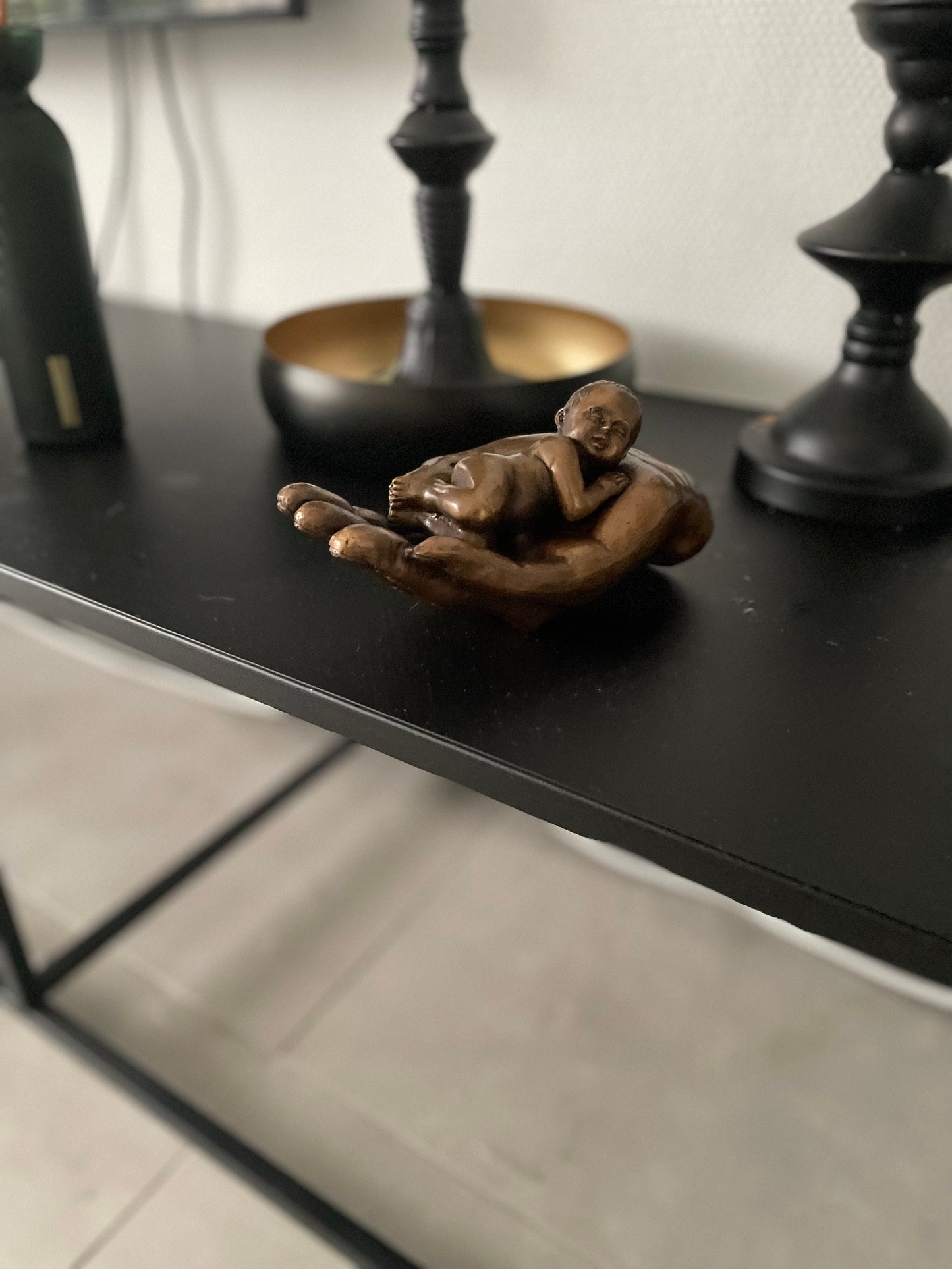 Safe in Your Hands – Bronze Sculpture. 9x18x11cm - 1.3Kg