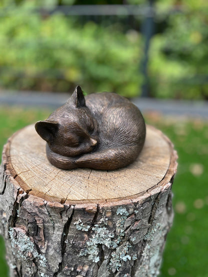 Sleeping Cat – Bronze Sculpture. 11x14x9cm