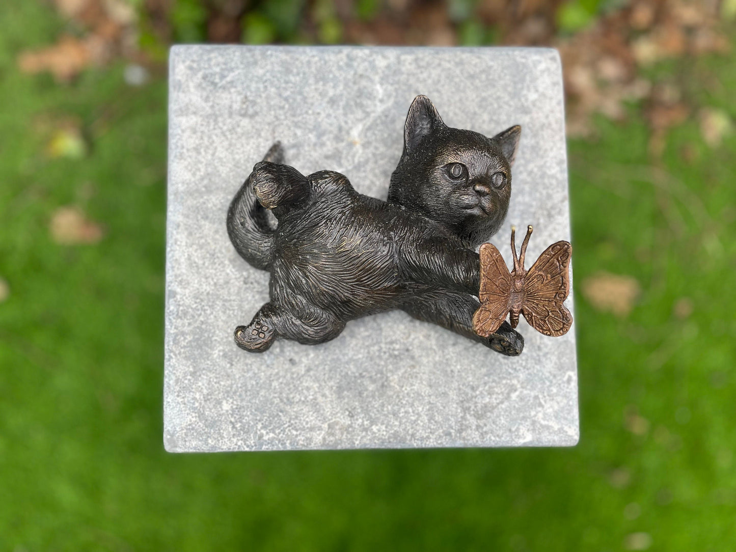 Playful Kitten – Bronze Sculpture. 11x16x22cm - 1.2Kg
