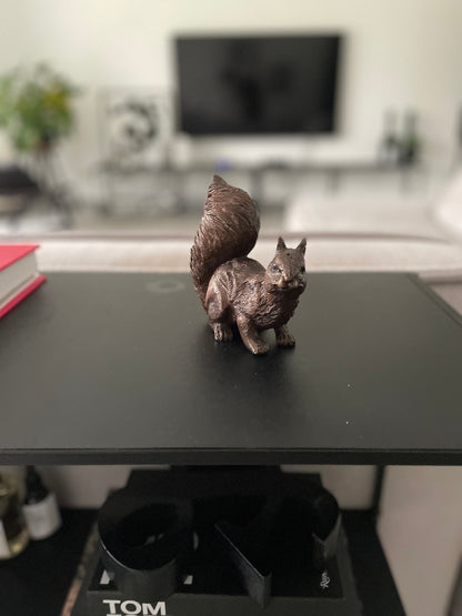 Alert Squirrel – Bronze Sculpture. 12x6x12cm - 0.7Kg