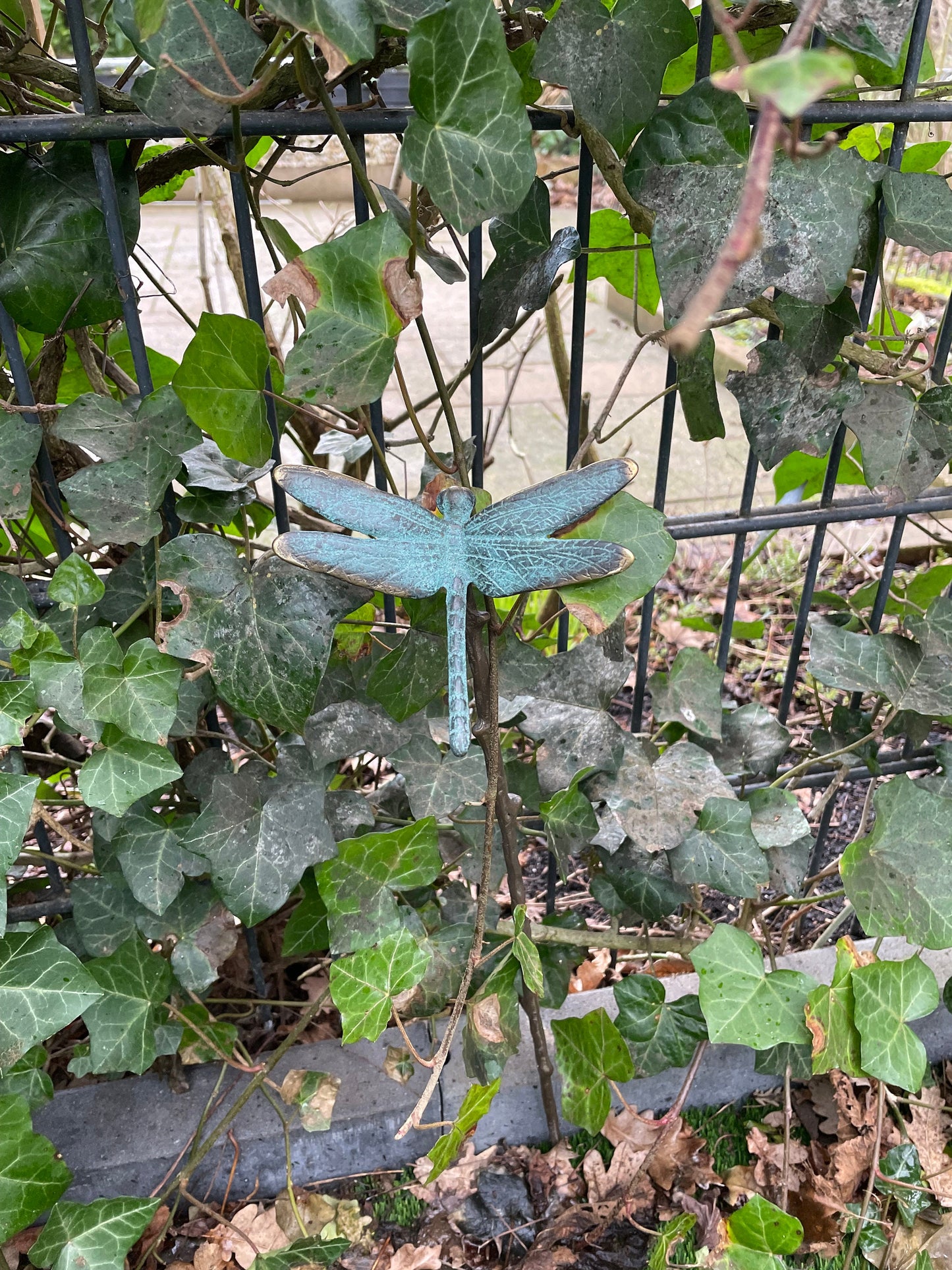 Dragonfly Garden Stake – Bronze Sculpture. 10x10x60cm