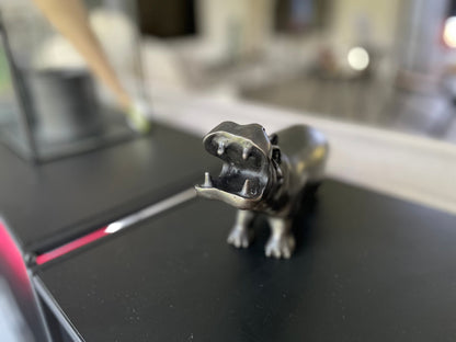 Playful Hippo – Bronze Sculpture. 20x7x12cm - 0.8Kg