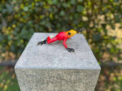 Frog Pose – Bronze Sculpture. 17x12x6cm