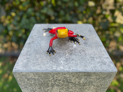 Frog Pose – Bronze Sculpture. 17x12x6cm