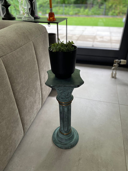 Classic Pedestal – Bronze Sculpture. 50x20x20cm - 7Kg