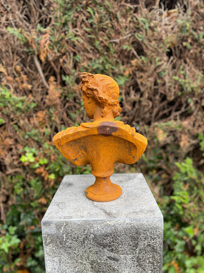 Apollo Bust – Iron Sculpture. 31x32x14cm