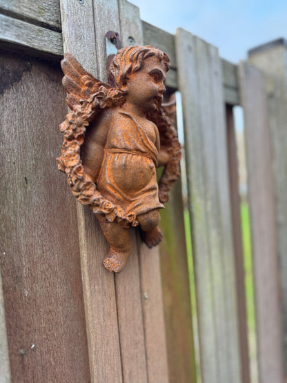 Angel with Floral Wreath – Iron Sculpture. 20x14x4cm - 1.3Kg