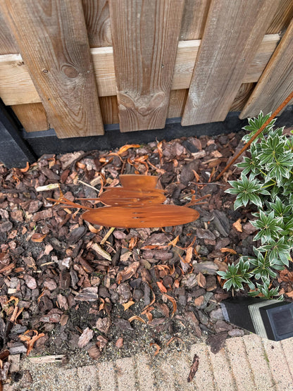 Rustic Snowman – Iron Sculpture. 33x1x67cm