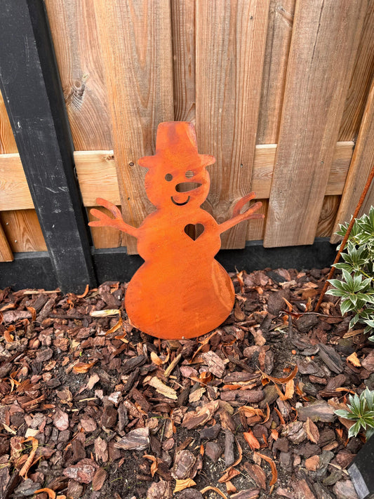 Smiling Snowman – Iron Sculpture. 37x1x65cm