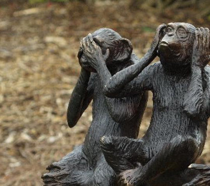 Three Wise Monkeys – Bronze Sculpture. 28x60x45cm - 7Kg