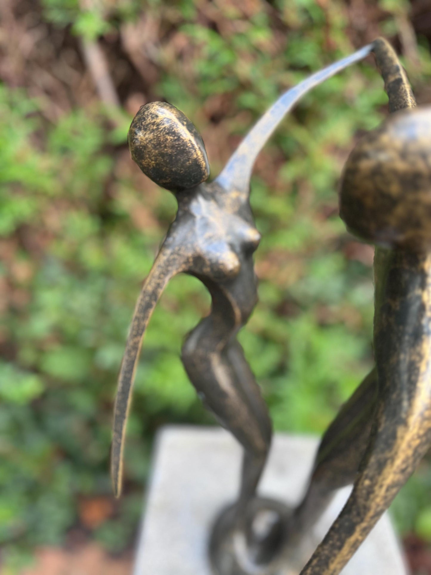 Dancing Embrace – Bronze Sculpture. 24x18x42cm