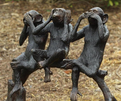Three Wise Monkeys – Bronze Sculpture. 28x60x45cm - 7Kg