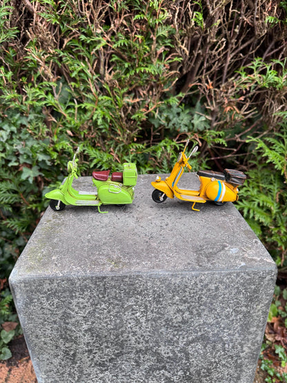 Vintage Scooters – Iron Sculpture. 7x6x12cm - 0.2Kg