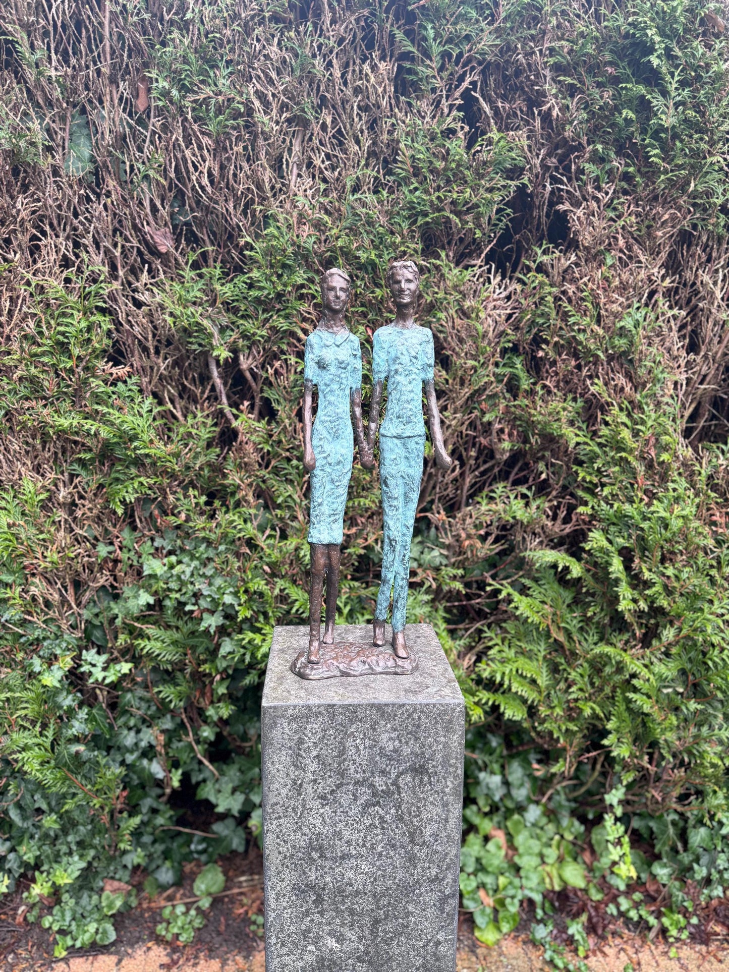 Together Forever – Bronze Sculpture. 19x11x48cm - 4Kg