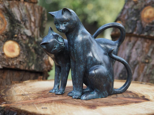 Affectionate Cats – Bronze Sculpture. 33x20x30cm - 2Kg