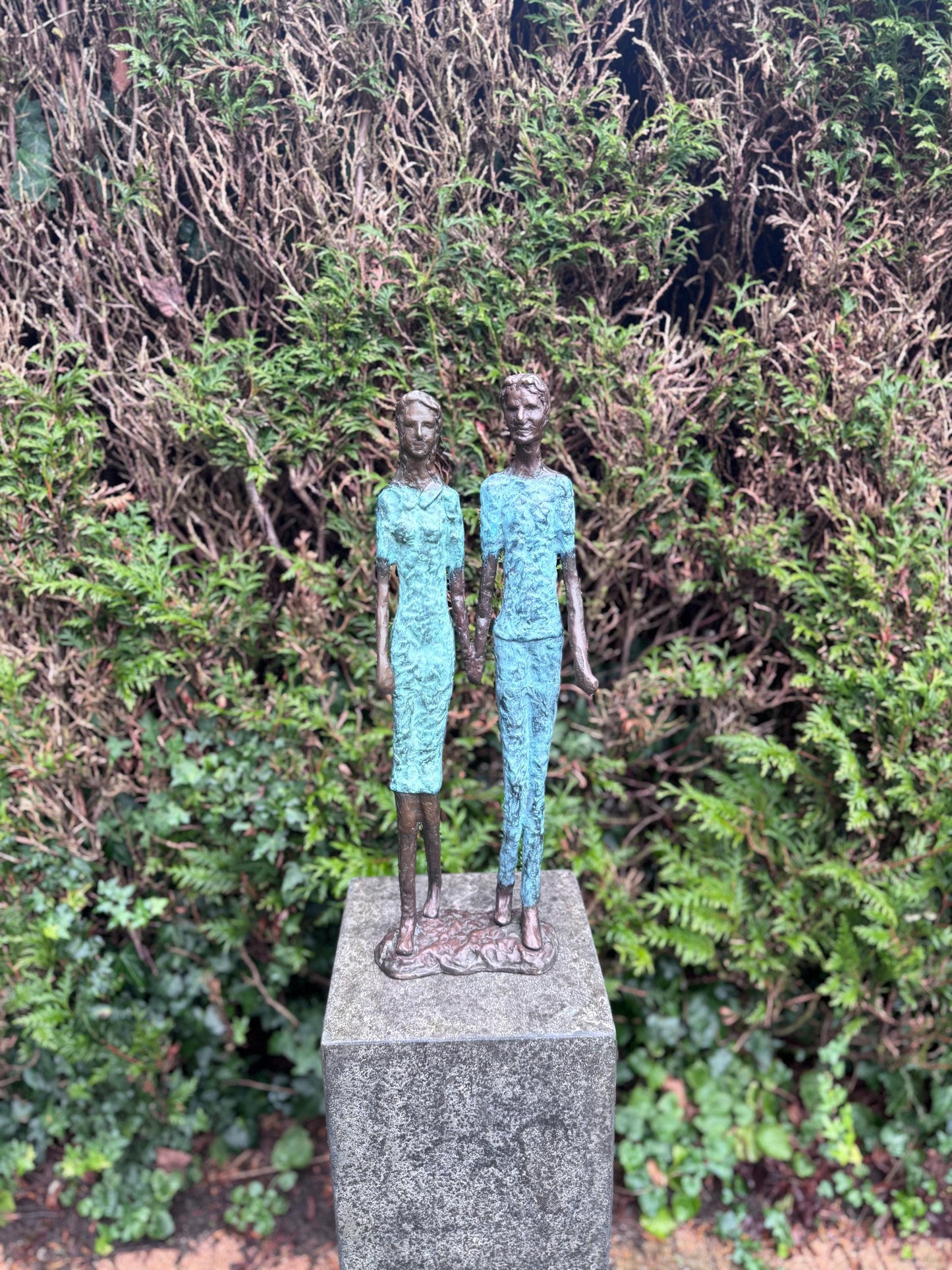 Together Forever – Bronze Sculpture. 19x11x48cm - 4Kg