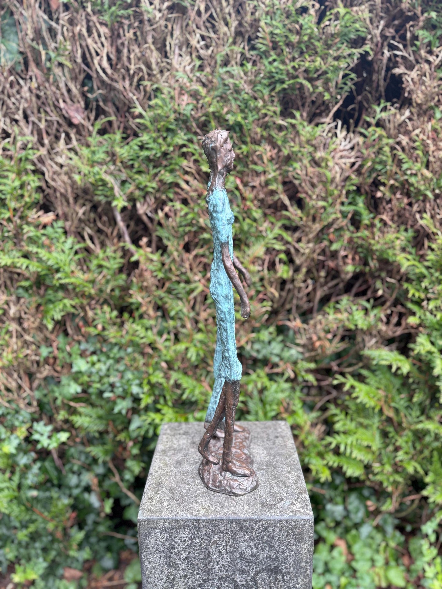 Together Forever – Bronze Sculpture. 19x11x48cm - 4Kg