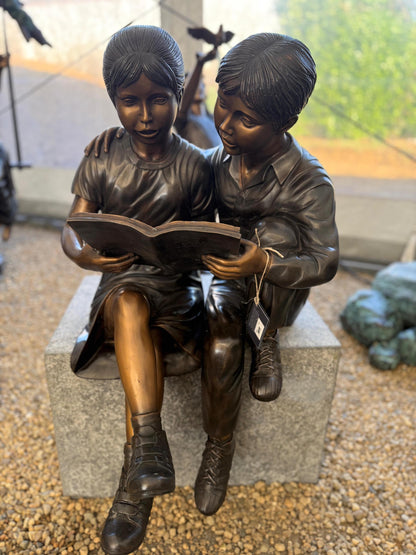 Shared Stories – Bronze Sculpture. 52x53x80cm