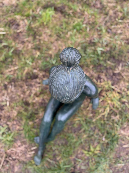 Serene Woman – Bronze Sculpture. 70x51x69cm - 12Kg