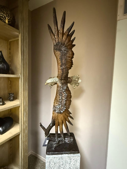 Soaring Eagle – Bronze Sculpture. 42x28x122cm