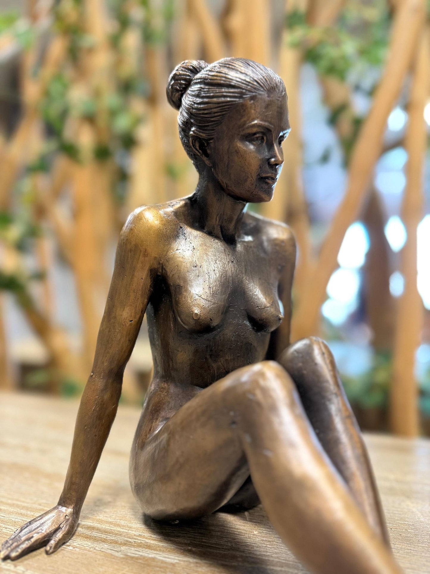 Seated Woman Nude – Bronze Sculpture. 25x22x27cm - 2.5Kg